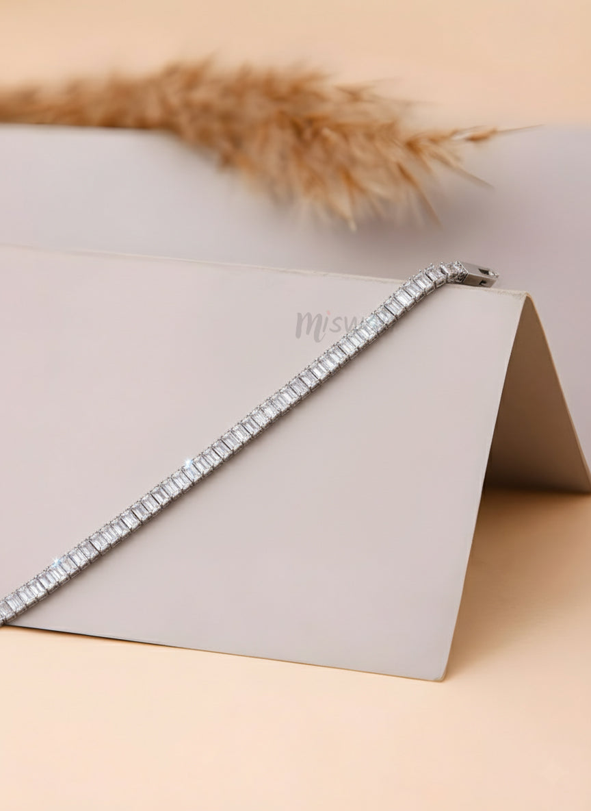 Crystal Luxe Tennis Bracelet