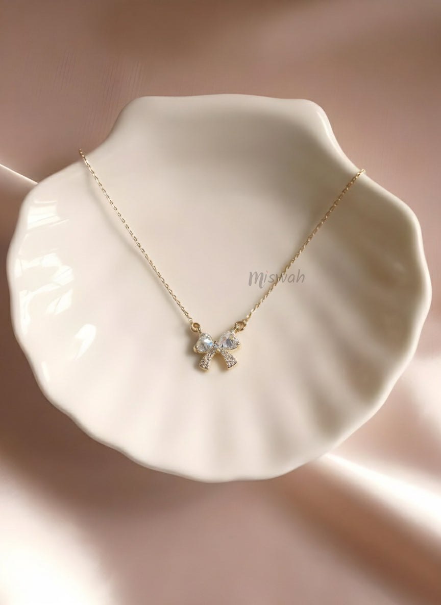 Dainty Zircon Bowknot Necklace